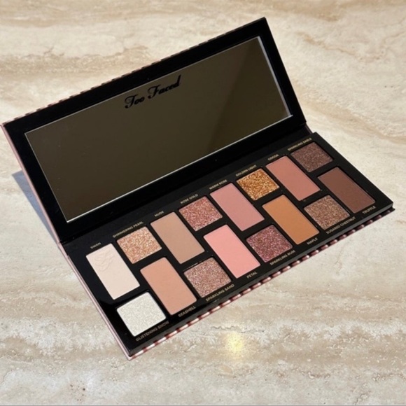Too Faced Born This Way The Natural Nudes Palette - Picture 4 of 13